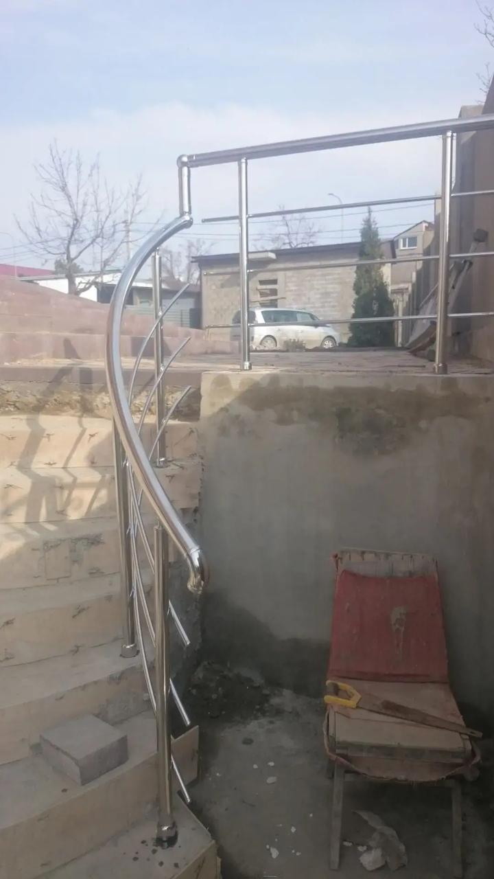 Работа из нержавеющей стали